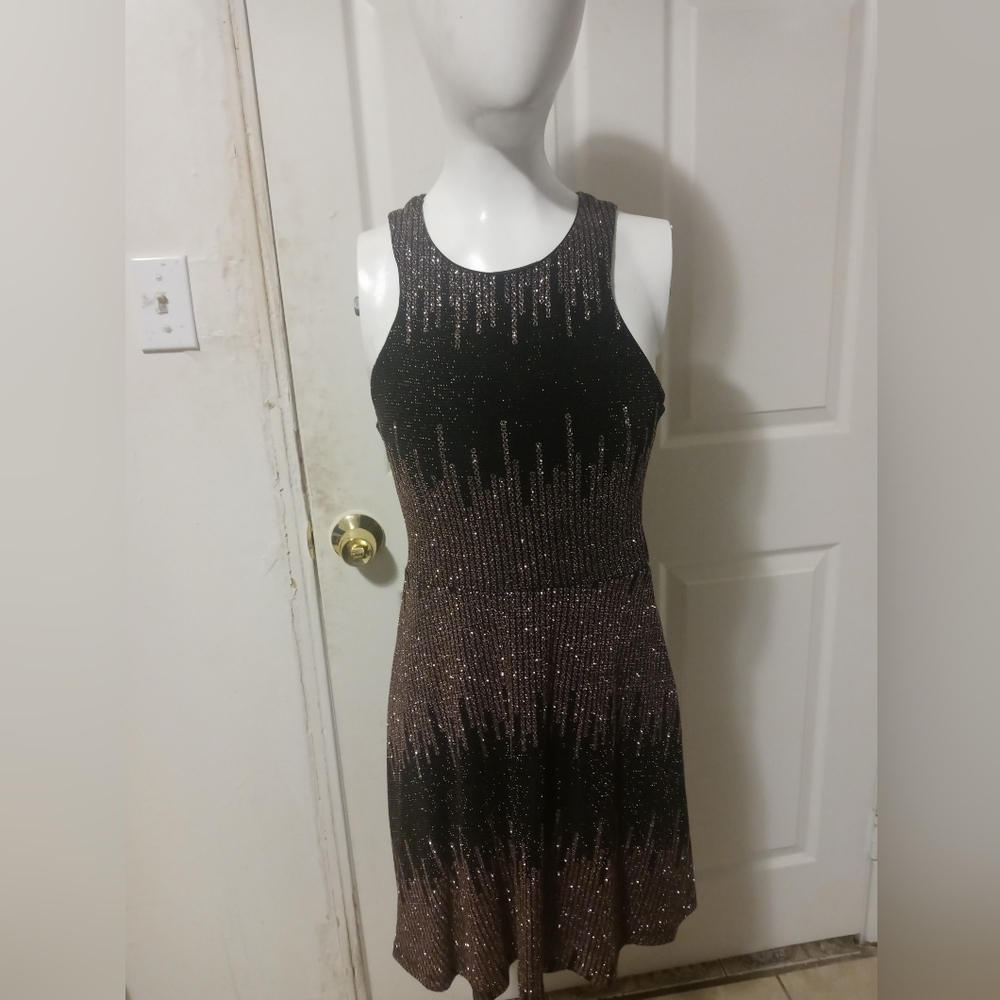 Social Code Metallic Flare Racer Back Mini Dress Size Large
